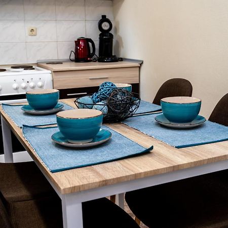 Magdalene'S Premium Apartments Ofrínion المظهر الخارجي الصورة