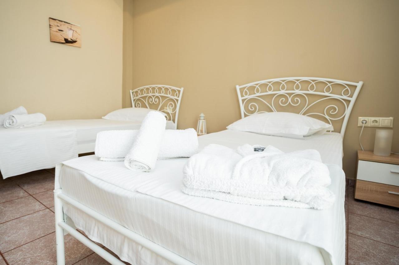 Magdalene'S Premium Apartments Ofrínion المظهر الخارجي الصورة