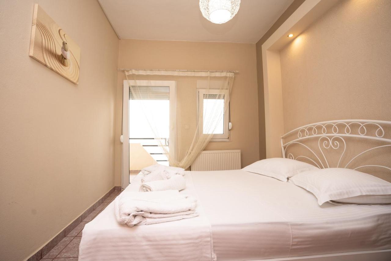 Magdalene'S Premium Apartments Ofrínion المظهر الخارجي الصورة