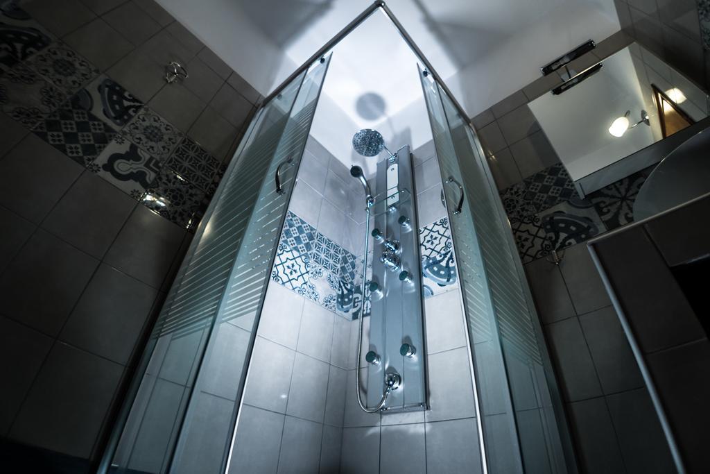 Magdalene'S Premium Apartments Ofrínion المظهر الخارجي الصورة